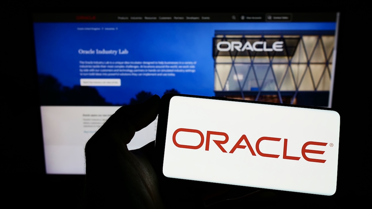 oracle-e-business-suite-zero-day-exploited-in-cl0p-attacks